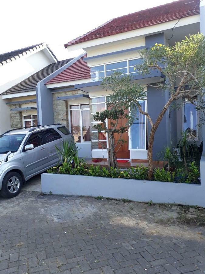Villa Puncak Garuda A5 巴图 外观 照片